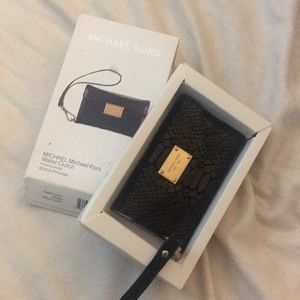 Micahel kors wallet clutch 5